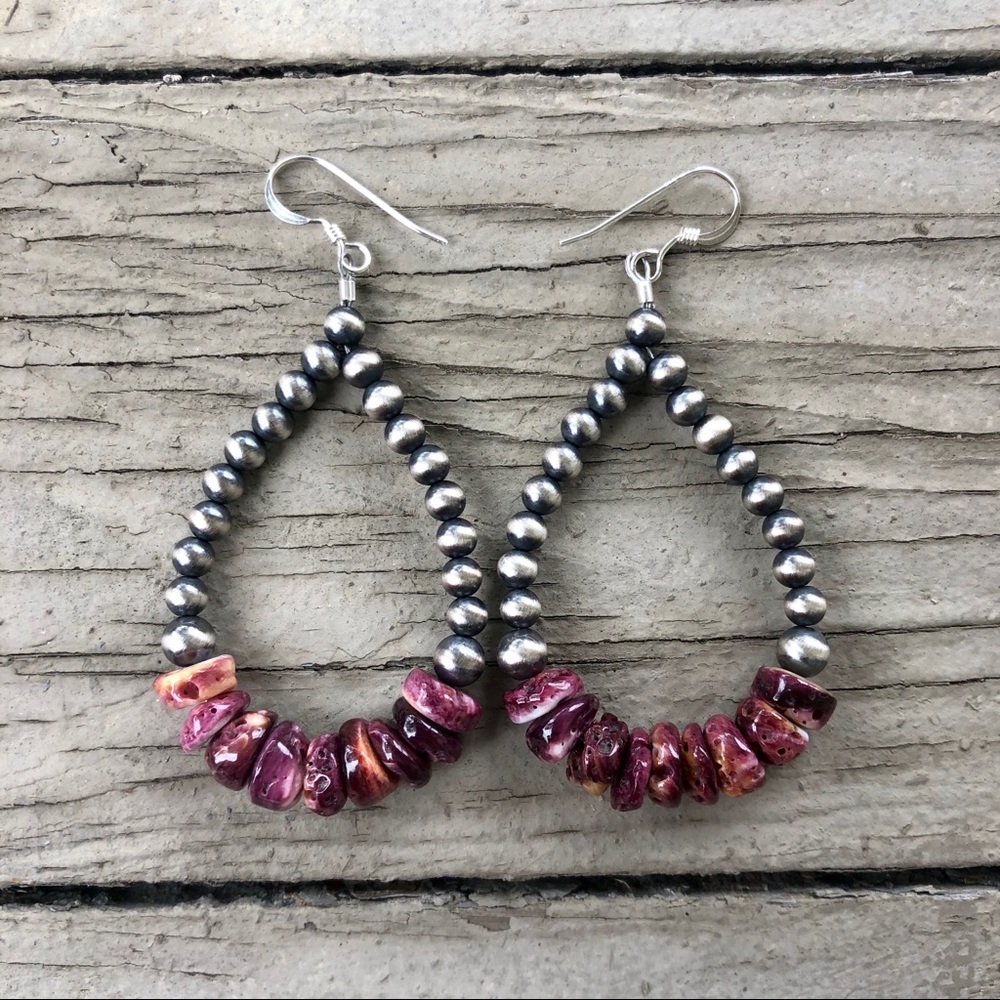 SOLD New! Purple Spiny Oyster Loops